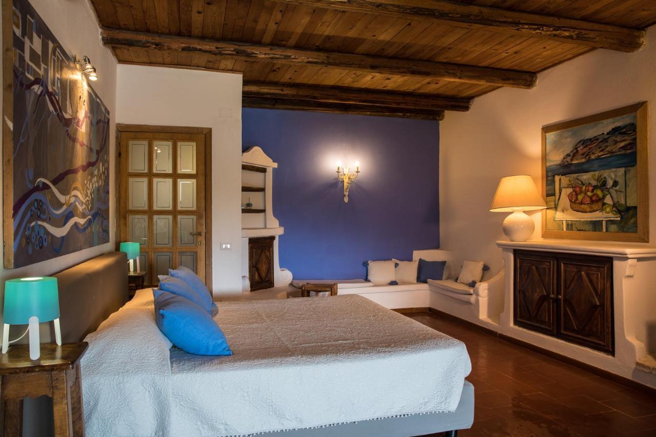 Palmasera Charming Suites Cala Gonone Luaran gambar